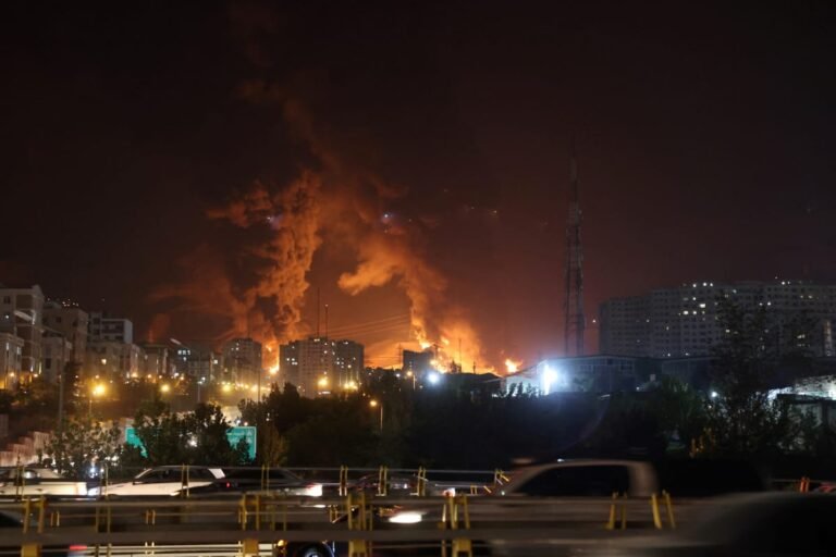 Latest U.S.–Iran Tensions & Military Buildup (Feb 2026)